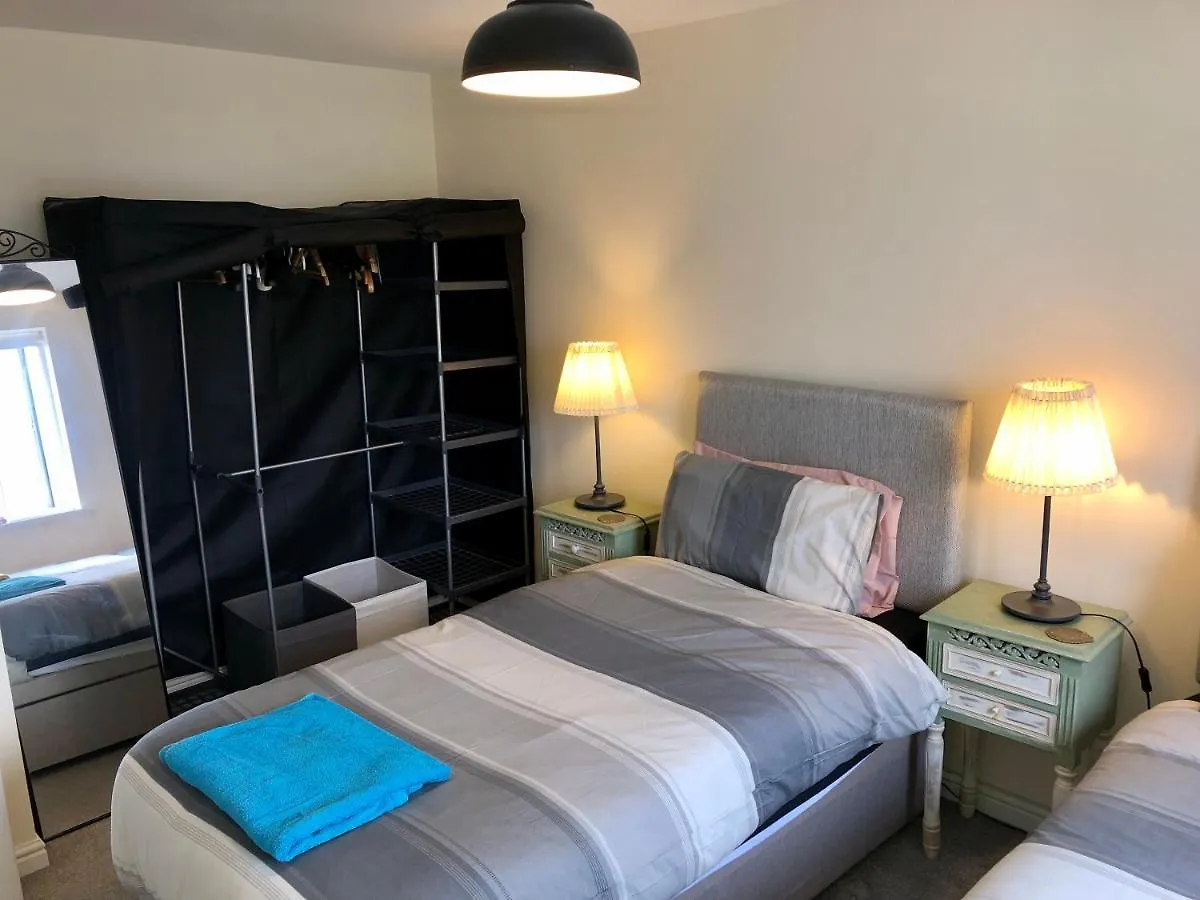 Entire 4 Bed Townhouse Villa Exeter United Kingdom
